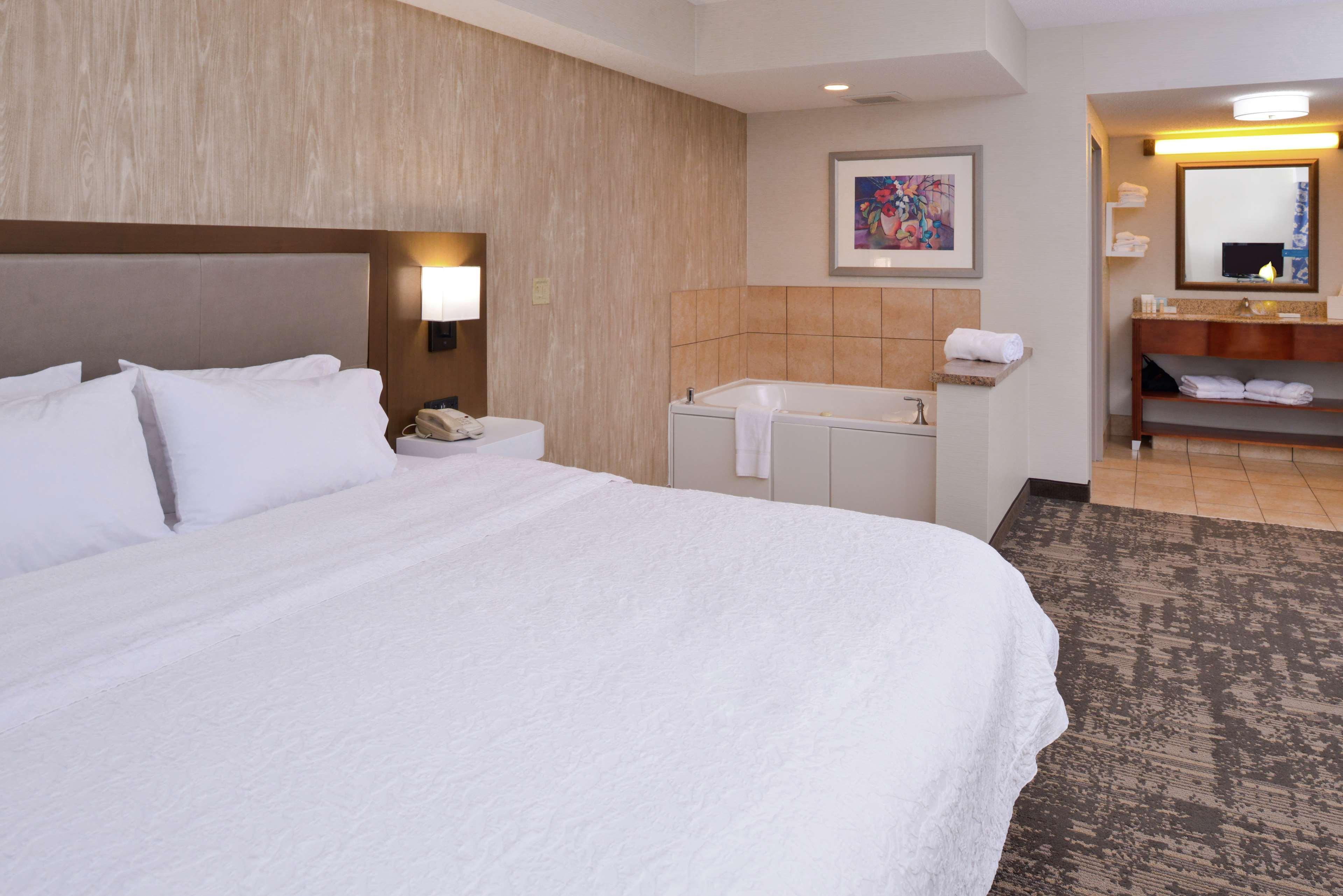 Hampton Inn & Suites Wilmington Exteriör bild