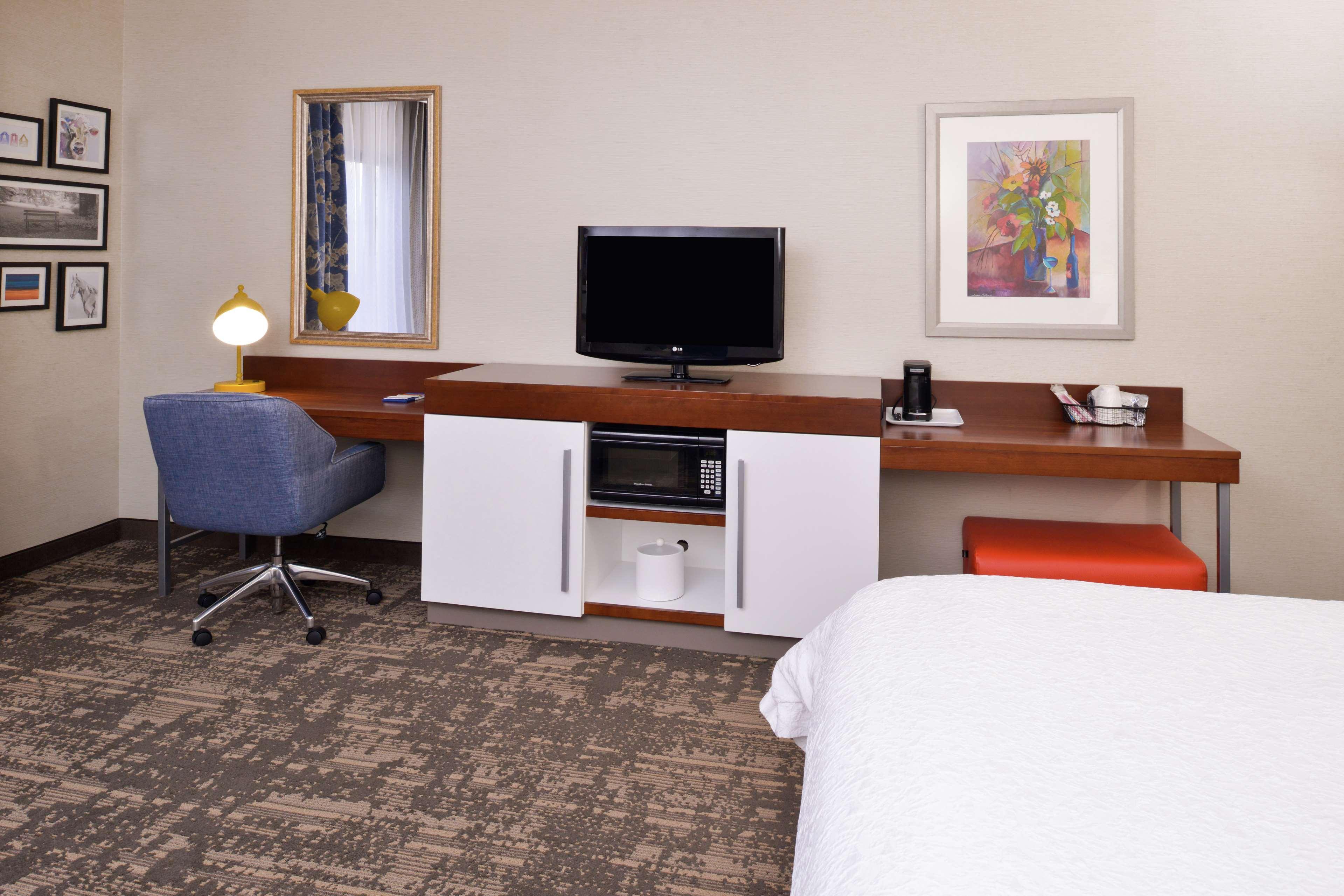 Hampton Inn & Suites Wilmington Exteriör bild