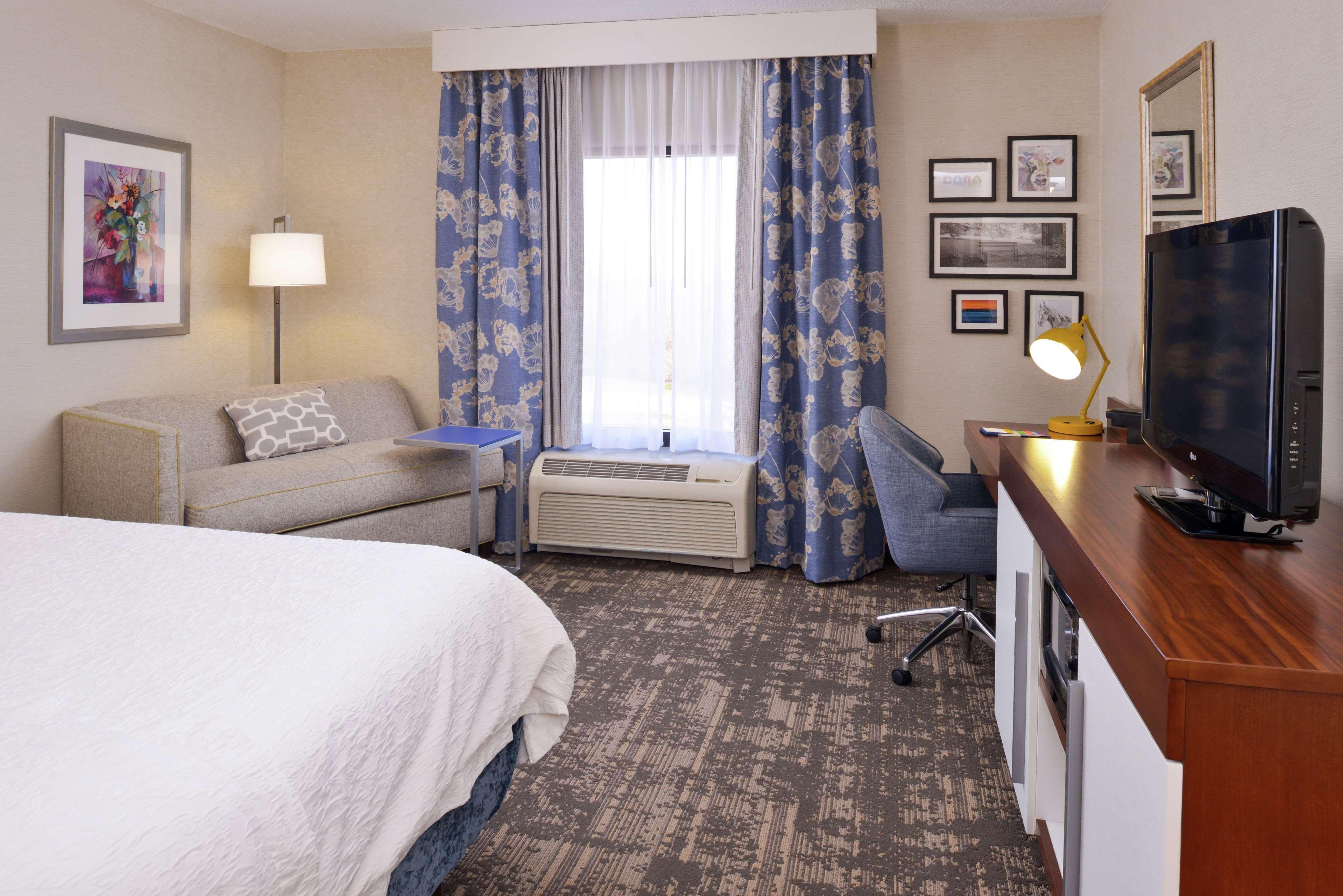 Hampton Inn & Suites Wilmington Exteriör bild