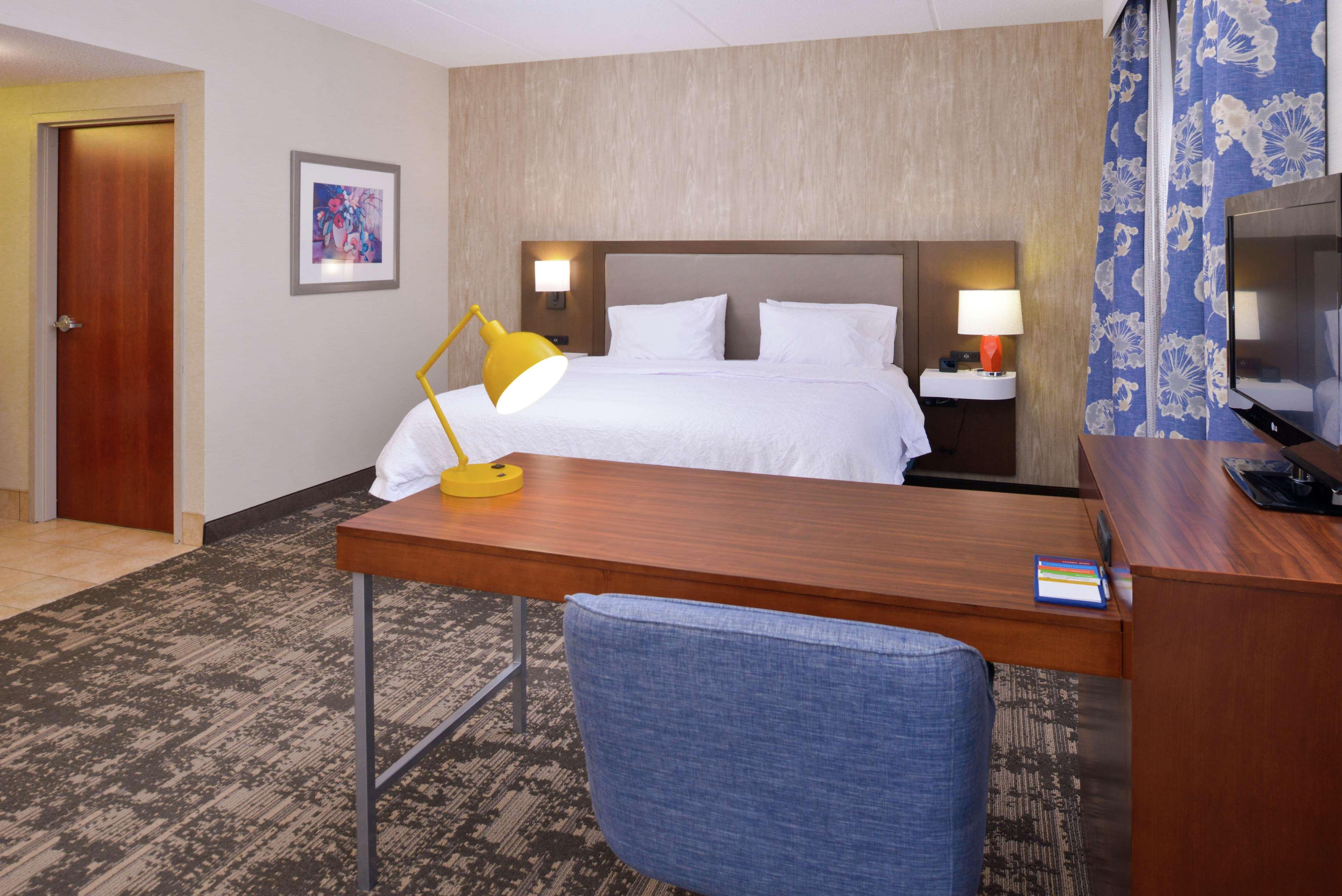 Hampton Inn & Suites Wilmington Exteriör bild