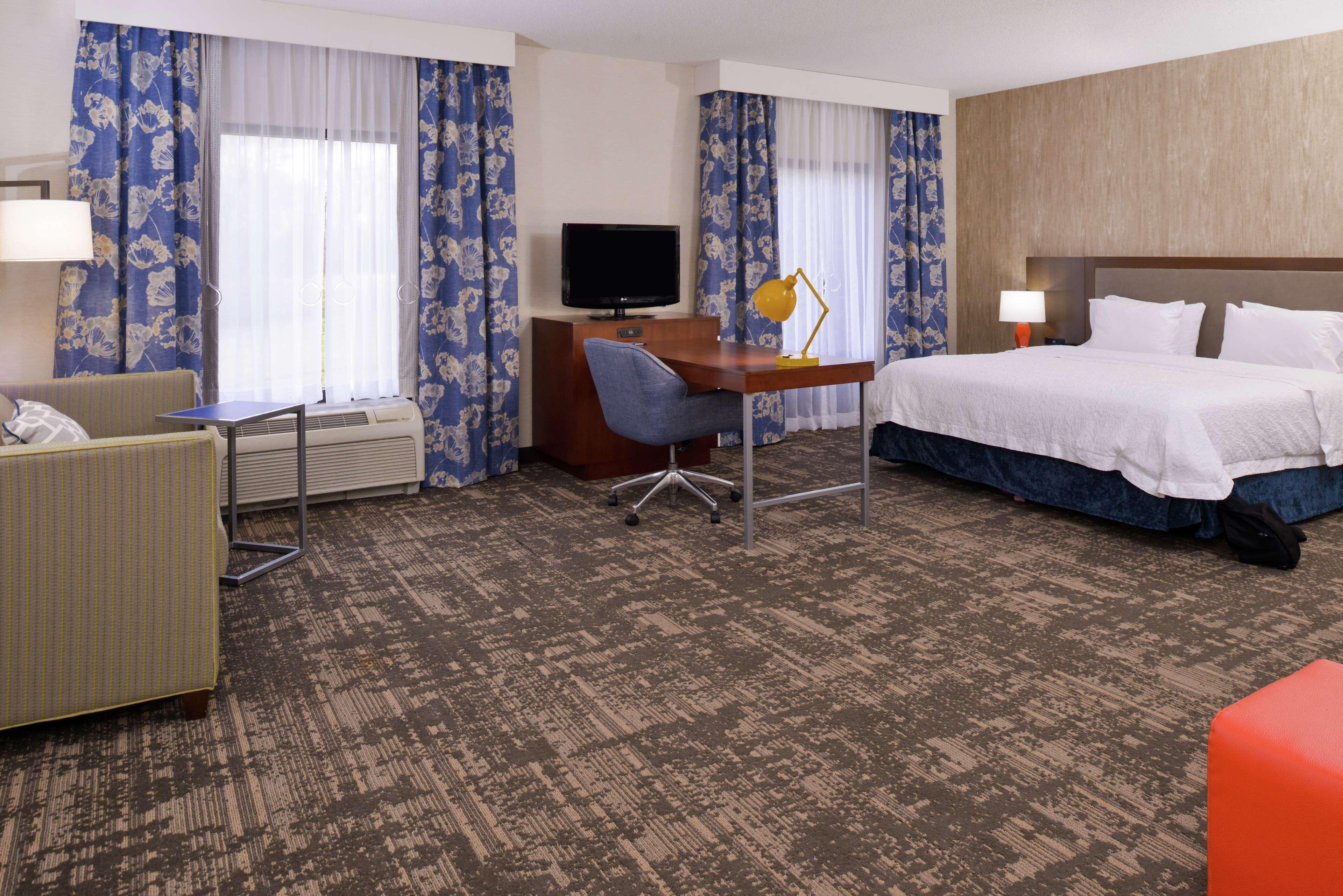 Hampton Inn & Suites Wilmington Exteriör bild