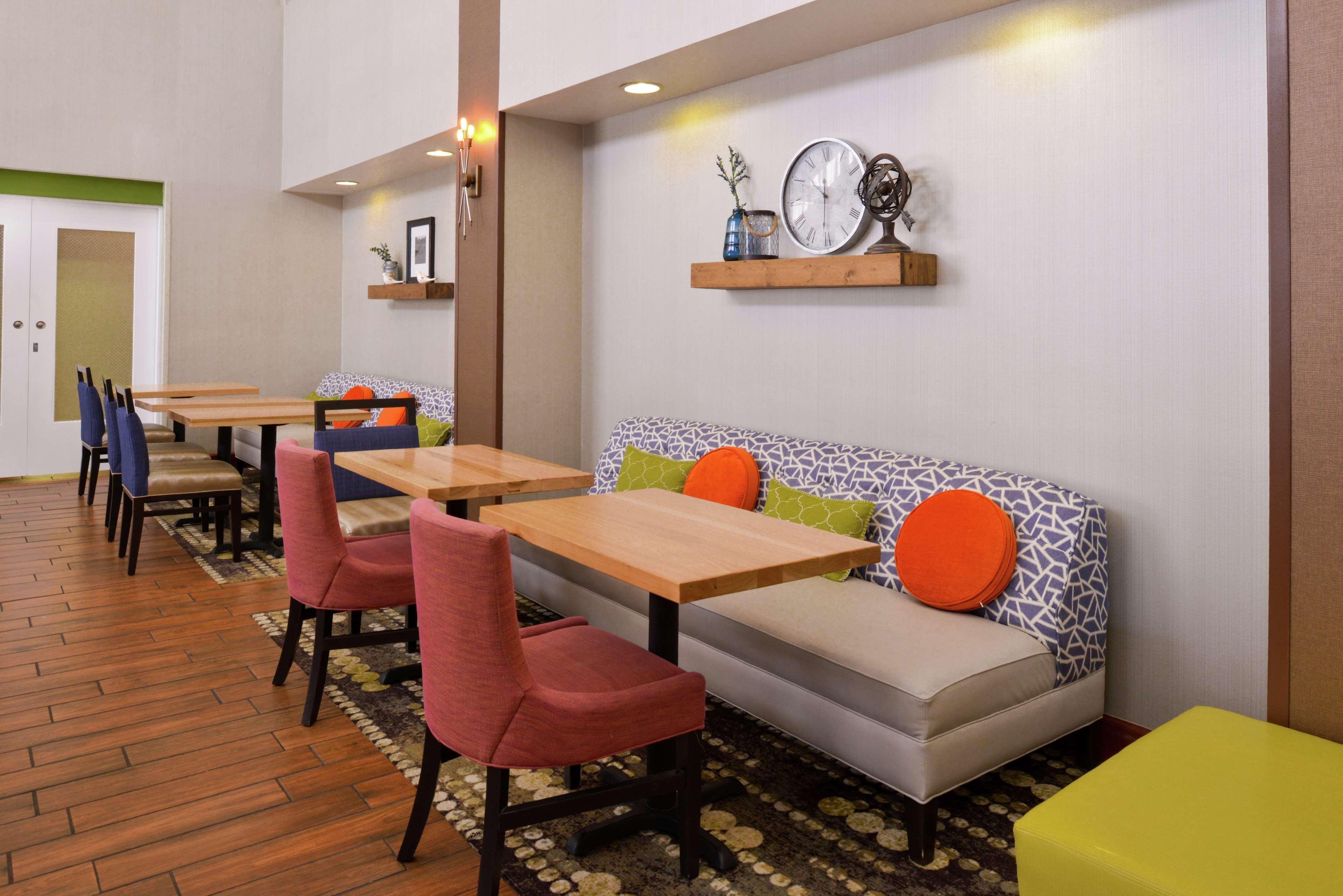 Hampton Inn & Suites Wilmington Exteriör bild