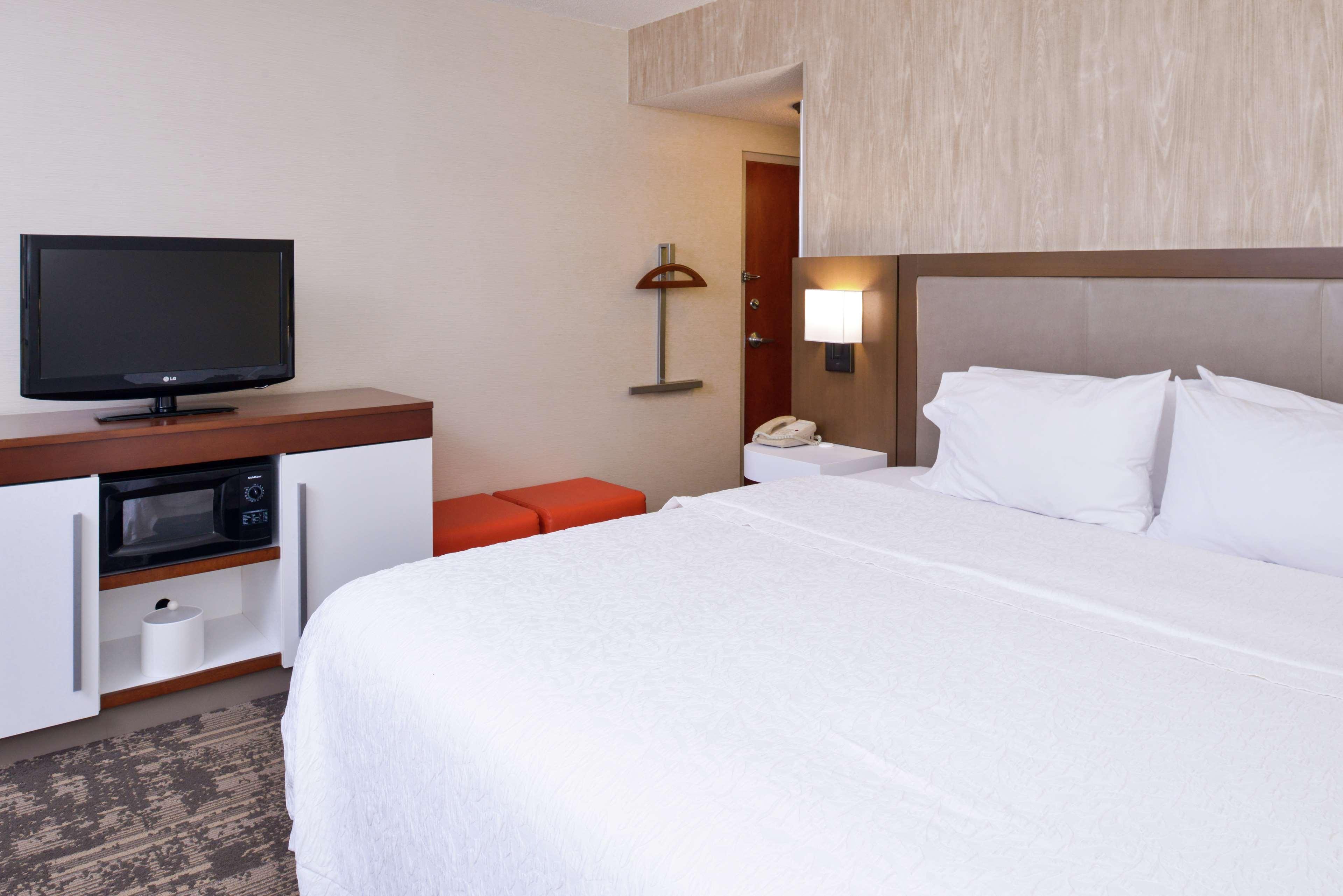 Hampton Inn & Suites Wilmington Exteriör bild